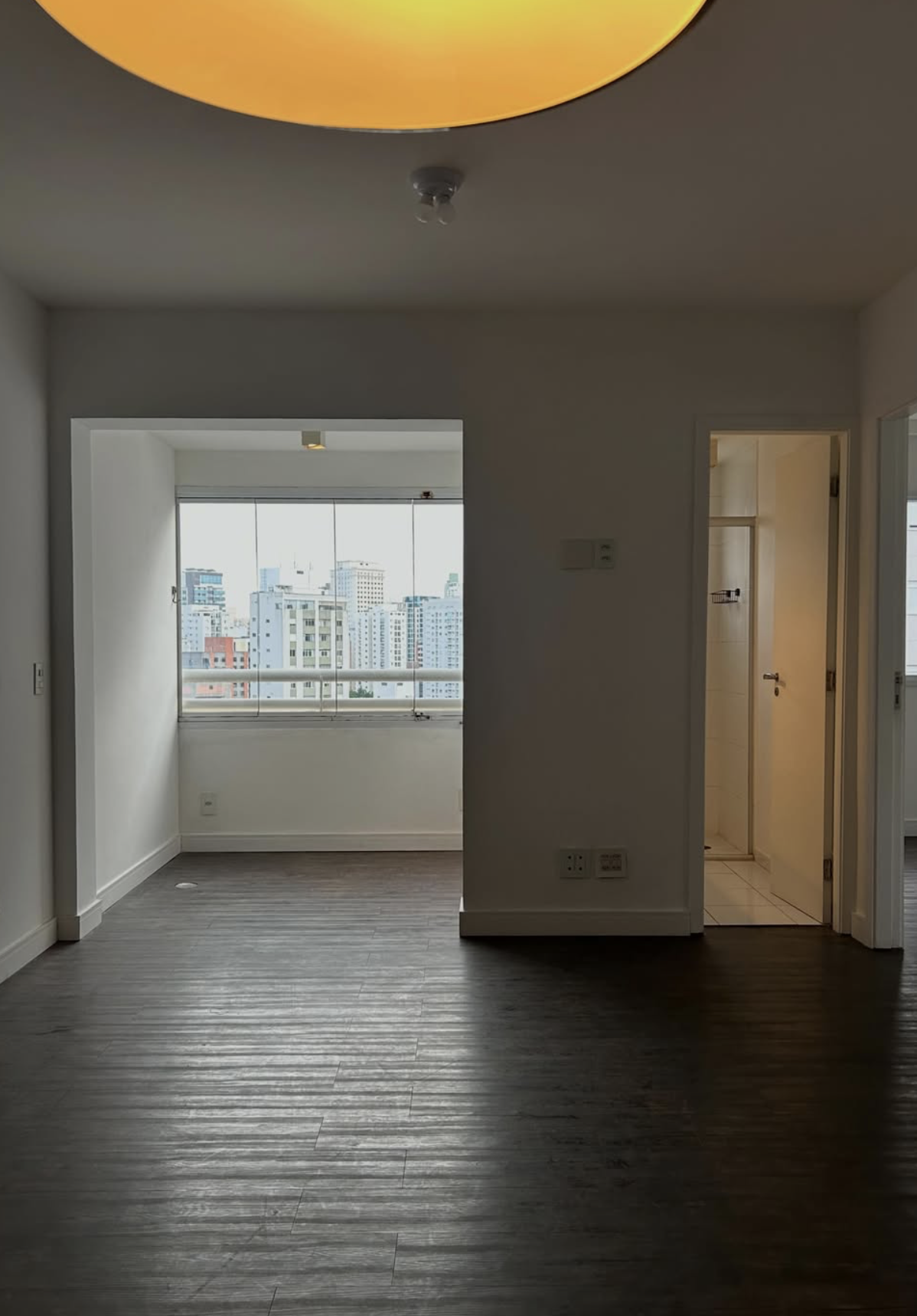 Apartamento antes, sala